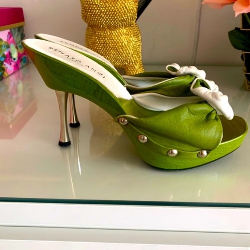 RENATO ANGI Green Butter Soft Leather 4' Metal Stilettos - Picture 6 of 10